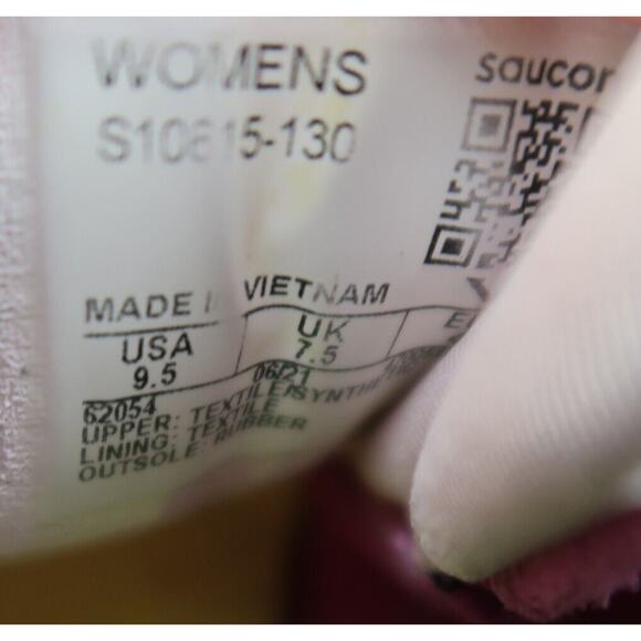 Saucony Shoes Womens 9.5 Athletic Running Hurricane 23 Sport Training Comfort - Picture 13 of 14